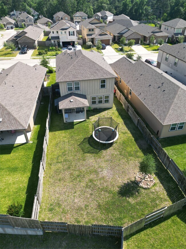 Photo - 7010 Silverleaf Oak St
