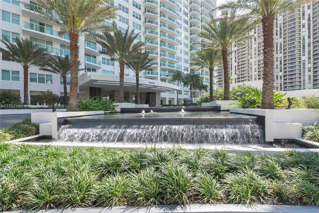 Photo - 20201 E Country Club Dr Condo Unit 1808