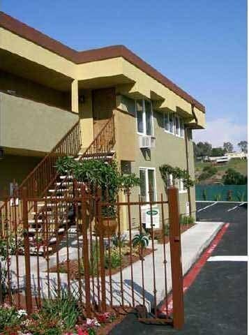 Photo - Gorgeous 2 BD, 1 BA Condo in Las Palmas Villas!