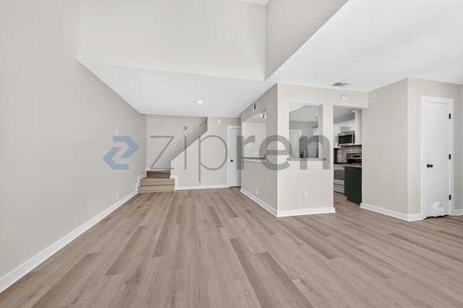 Unit Apt 6H