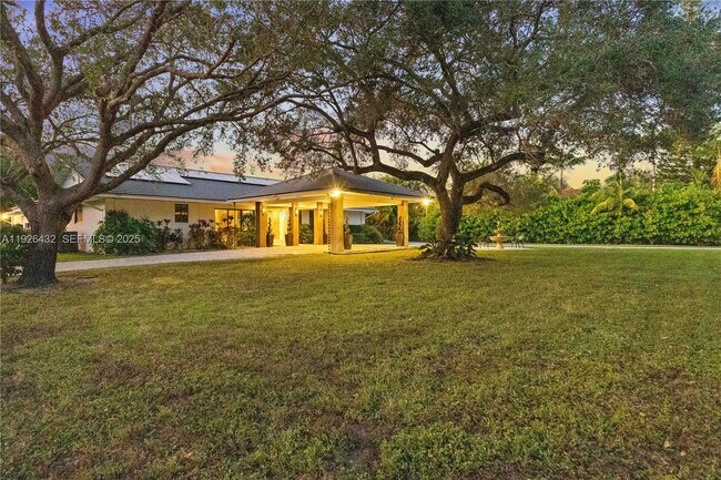 Photo - 9040 SW 110th Ave