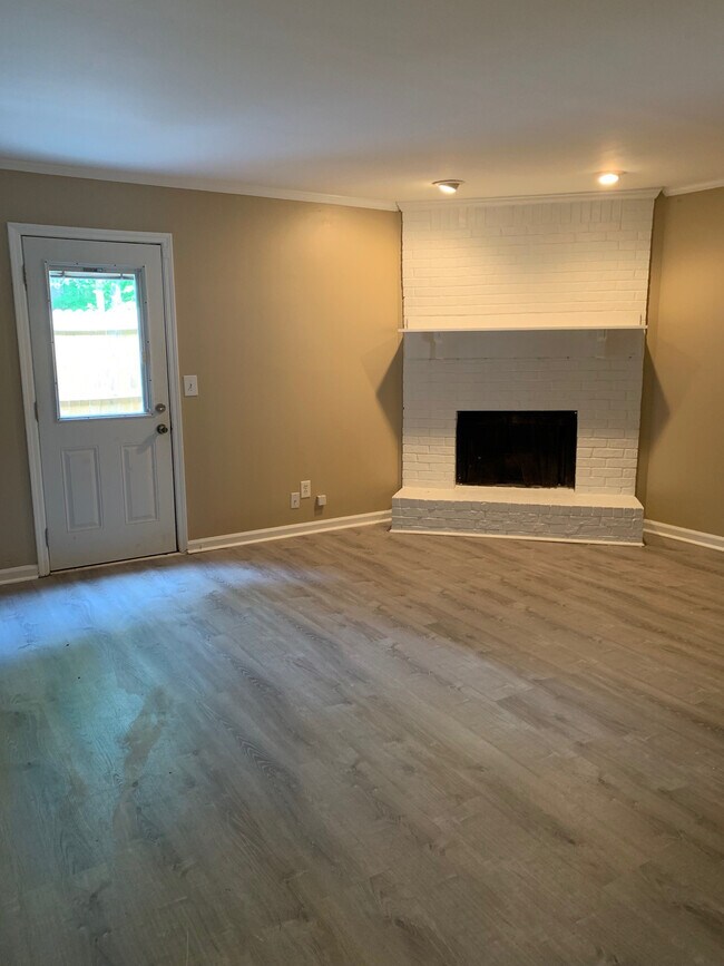 Photo - Room in Townhome on Patterson Cir