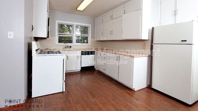 Photo - 1643 N Vassar Ave