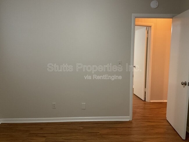 Photo - 2511 Evergreen Ave