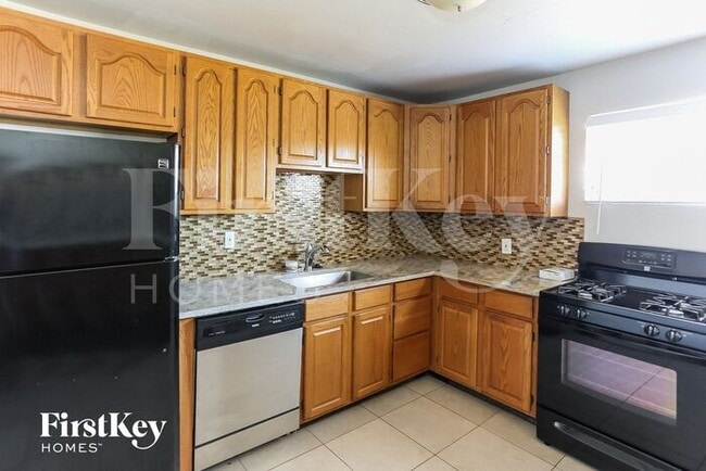 Photo - 5737 N 35th Ave