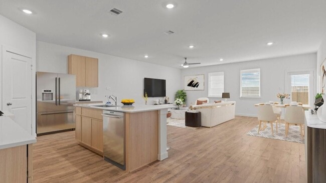 Building Photo - 28218 Meadowlark Sky Dr