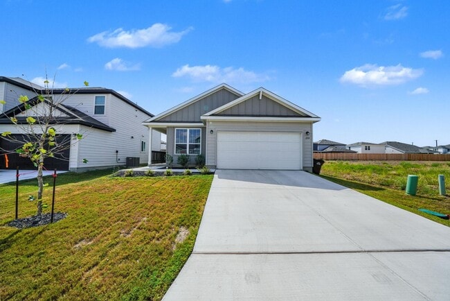Photo - Beautifully Maintained Single-Story Home i...
