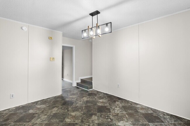 Photo - 1493 Argon Ave