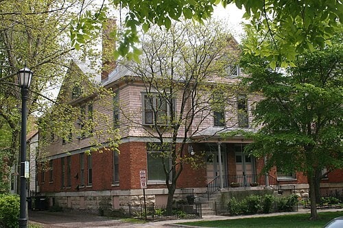 Building Photo - 1305 Judson Ave Unit 2