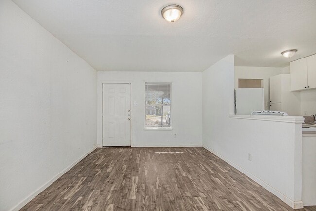 Photo - 6000 Calloway Ct