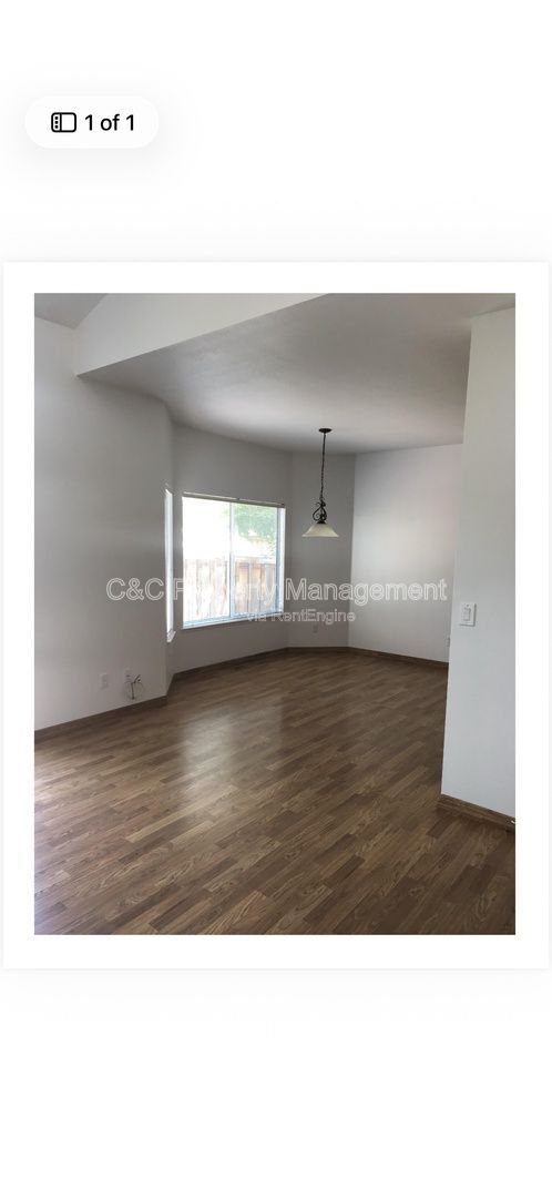 Photo - 1353 Shell Ln