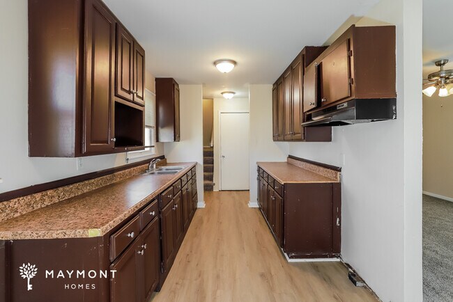 Photo - 4704 Kensington Ave