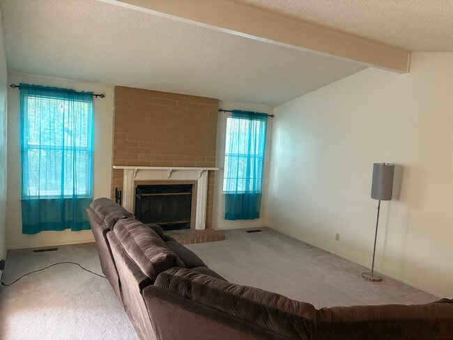 Photo - 3 Bedroom Home in Sparks!