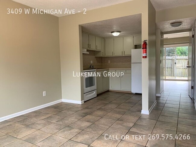 Building Photo - 3409 W Michigan Ave Unit 2