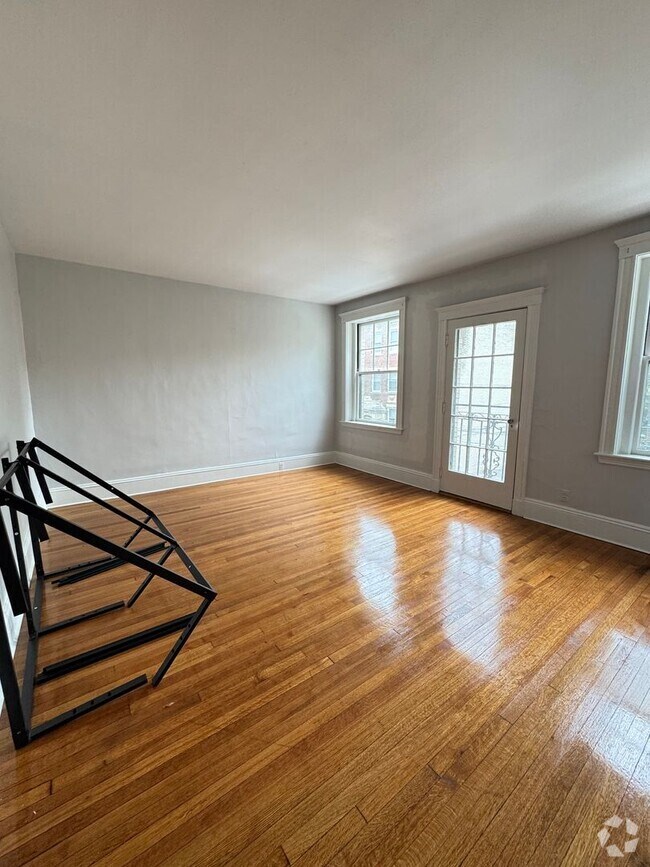 Building Photo - NO FEE 4BED / 1BATH IN BRIGHTON AVAILABLE ... Rental