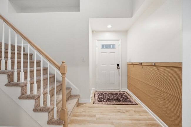 1305 Tuckaway Reach