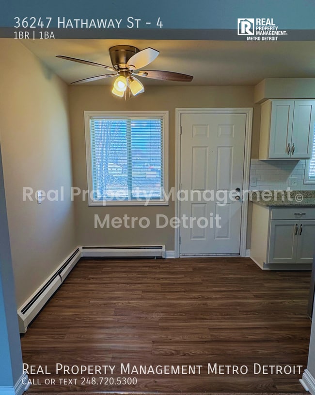 Photo - 36247 Hathaway St Unit 4