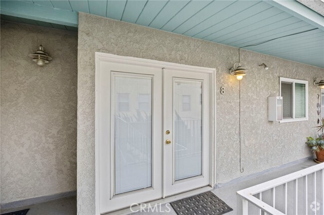 Building Photo - 35 Argonne Ave Rental