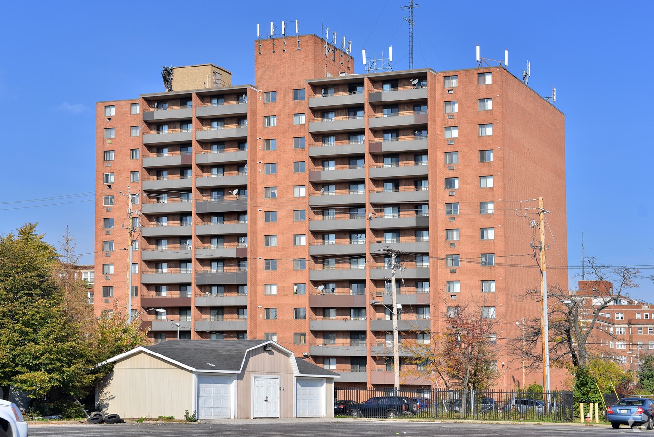 Jaelot Apartments - Jaelot Apartments