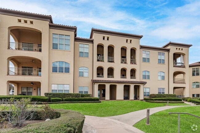 Building Photo - 17040 W Farm To Market 1097 Unit 5102 Rental