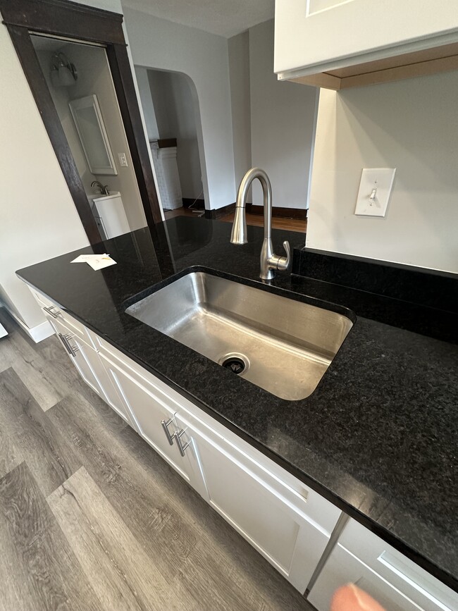 New Granite Tops
