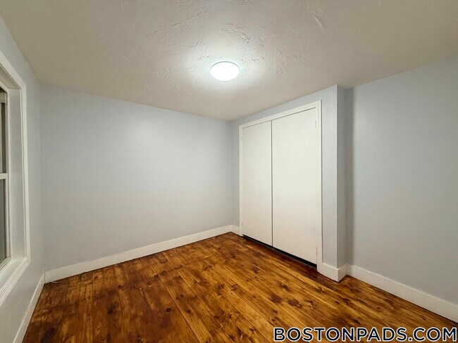 Photo - 19 Union St Unit 3r