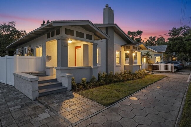 Building Photo - 486 9th Ave N Unit 486