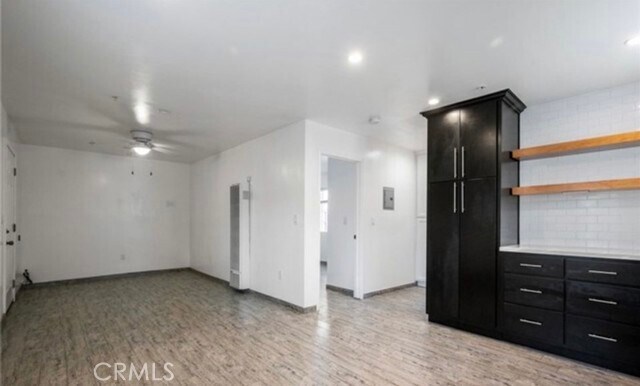 Photo - 554 W 93rd St