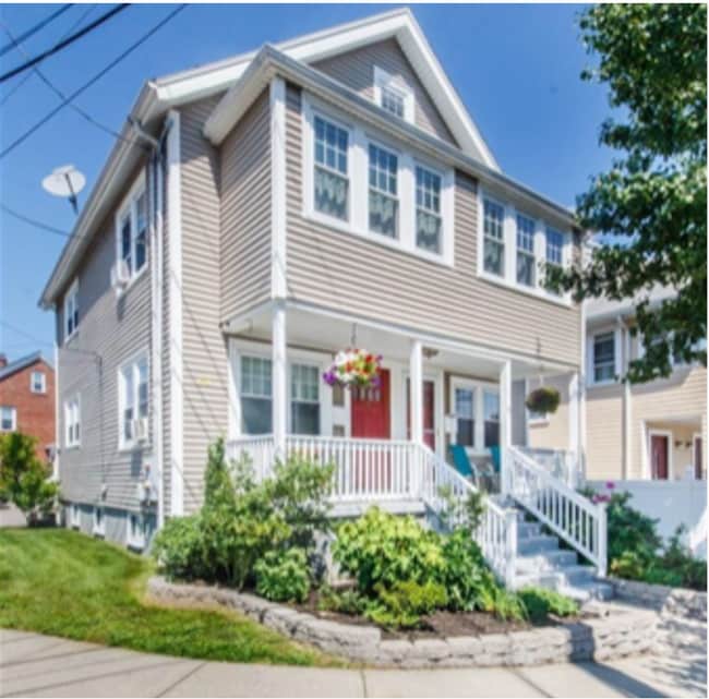 Photo - 35 Bancroft St Unit 2