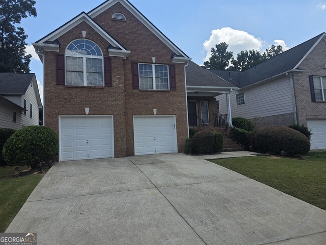 Building Photo - 4550 Parkview Walk Dr