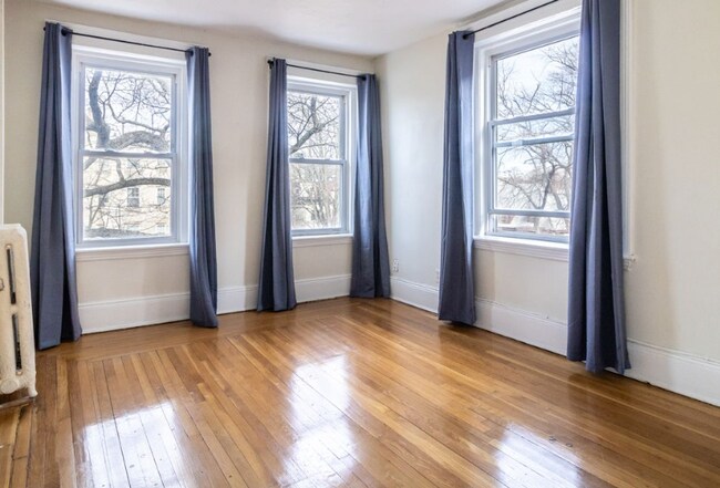 Photo - 5 Braemore Rd Unit 1-15