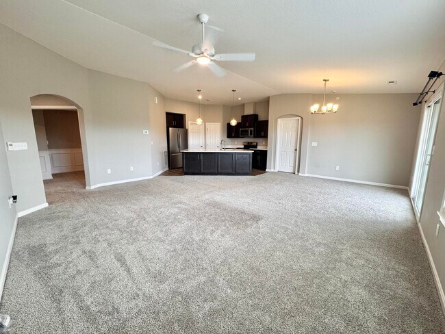 Photo - 7761 Devonshire Dr Unit 34-304