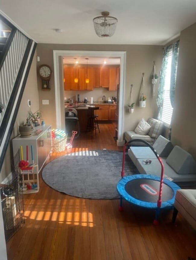 Photo - 3101 Fait Ave