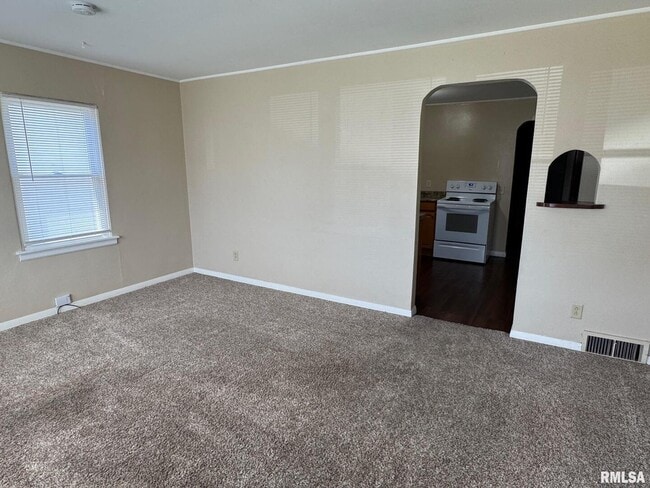 1736 Davie St