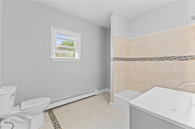 Photo - 1 Cottage St