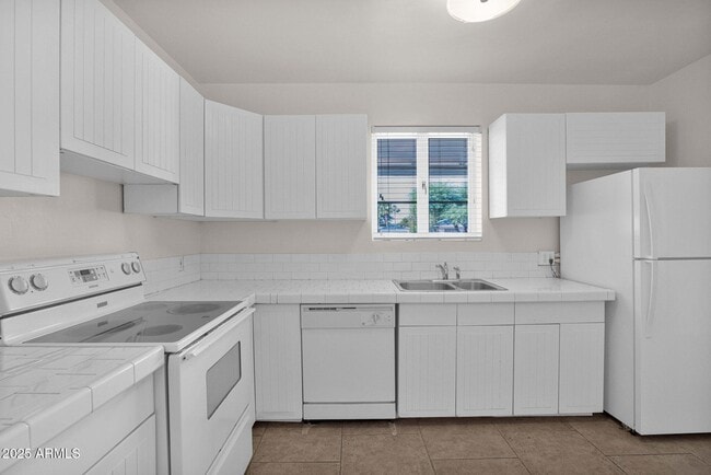 Photo - 3015 N 17th Ave