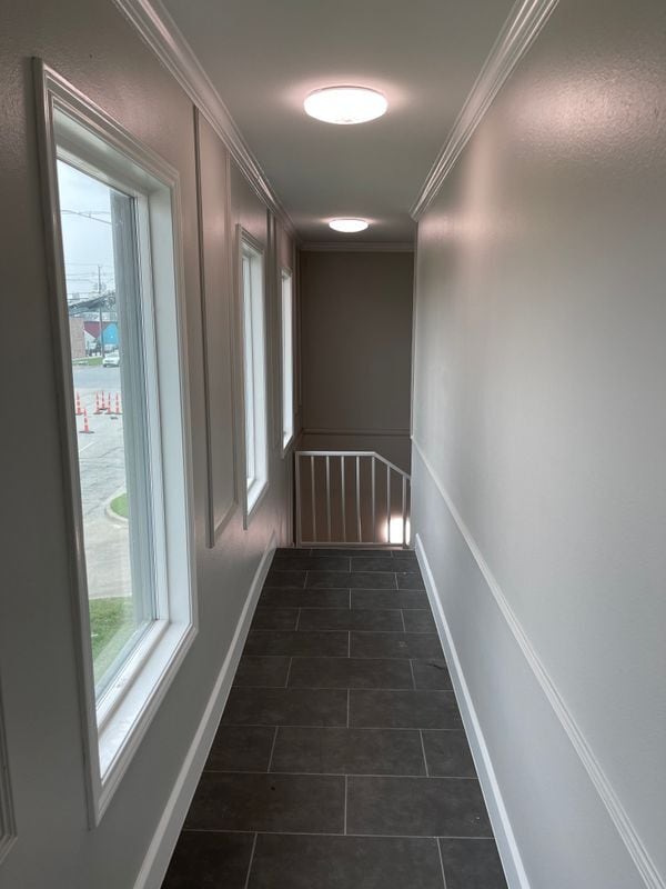 3101 Commerce St Unit 201