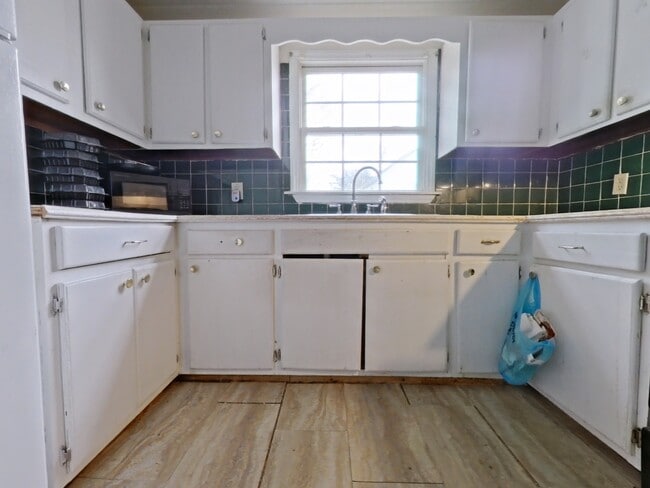 Photo - 822 Holt Ave