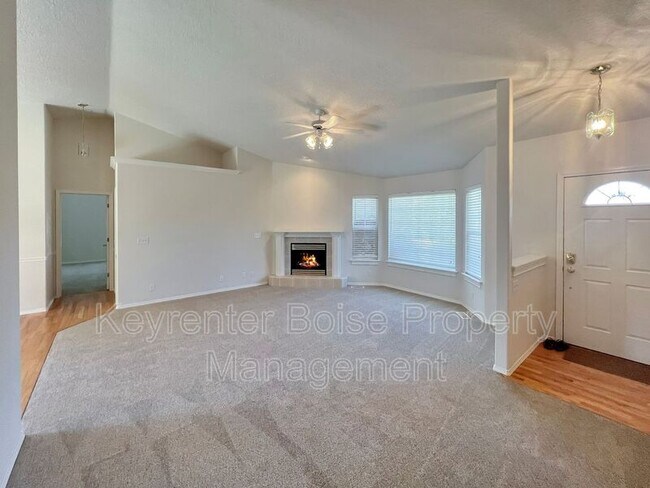 Photo - 2626 S Gold Bar Way