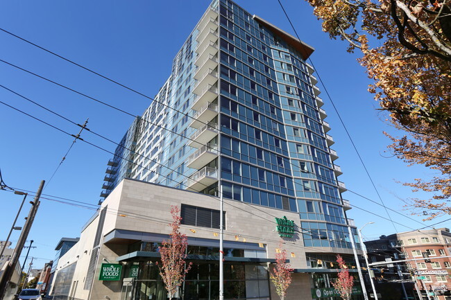 Building Photo - The Danforth Rental
