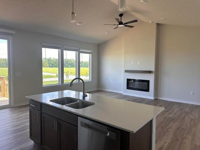 Photo - 1131 NW Petersen Dr