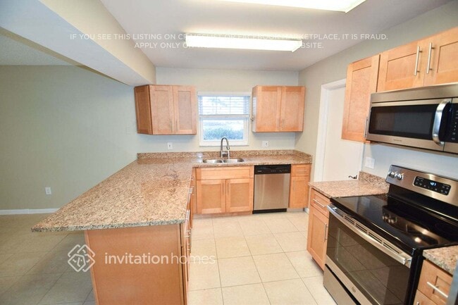 Photo - 1231 Essex Dr