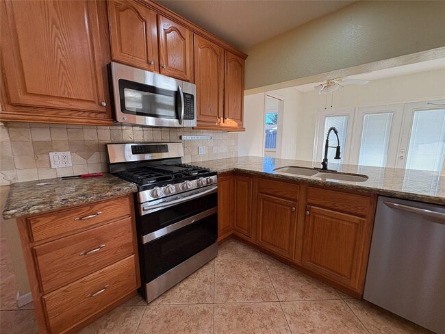 Photo - 9310 NW 26th St