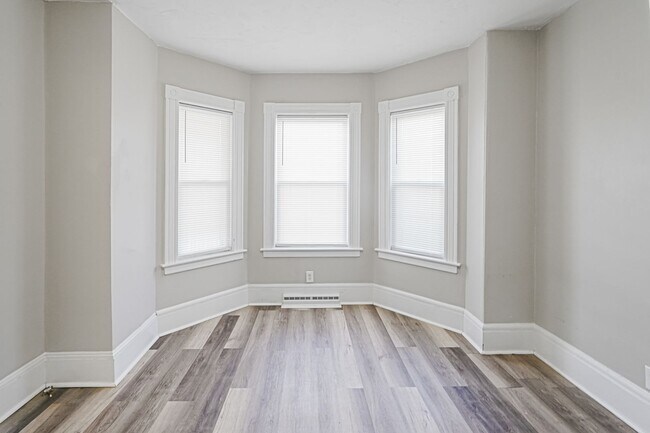 Photo - Frederick Unit 11A