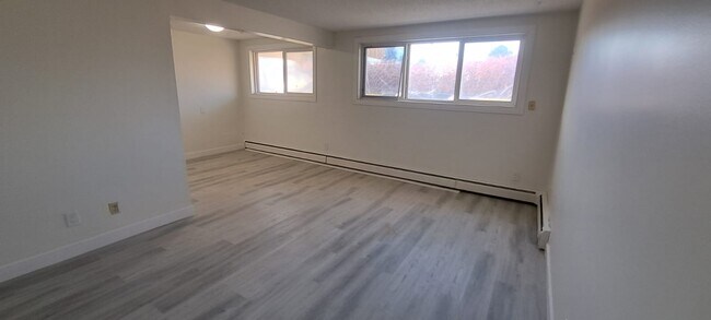 Photo - 4507-144 44 Ave Unit 101