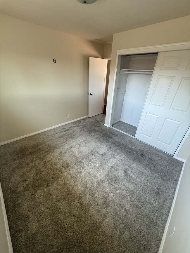 Photo - 2915 Sylvia St