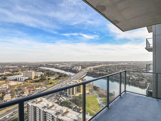 Photo - 44 East Ave Condo Unit 3206
