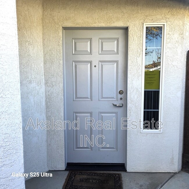 Photo - 421 N Walnut Ave