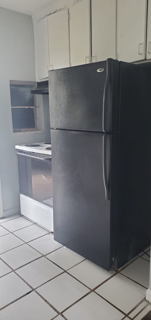 Photo - $300 OFF FIRST MONTHS RENT MOVE-IN SPECIAL!!