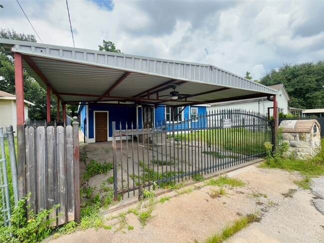 Photo - 6507 Longview St